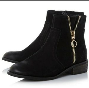Steve Madden Chances Black Nubuck Leather Booties 7